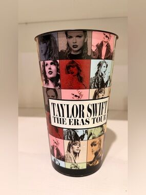 EXCLUSIVE AMC TAYLOR SWIFT 44oz Cup Eras Tour